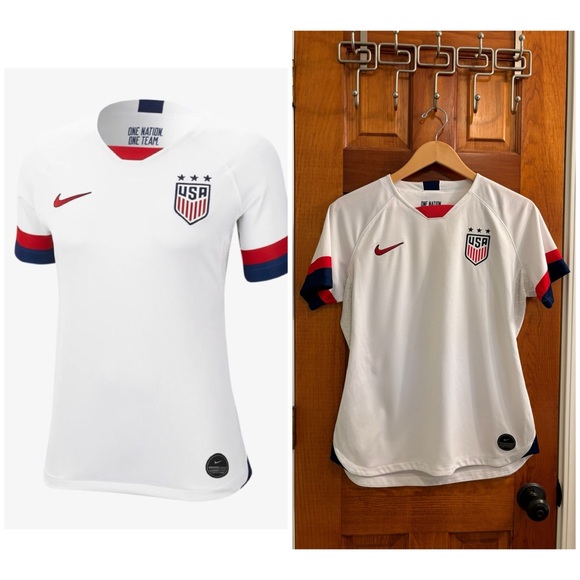 Nike USA USWNT 2019 Soccer Football Jersey - L - Picture 1 of 8